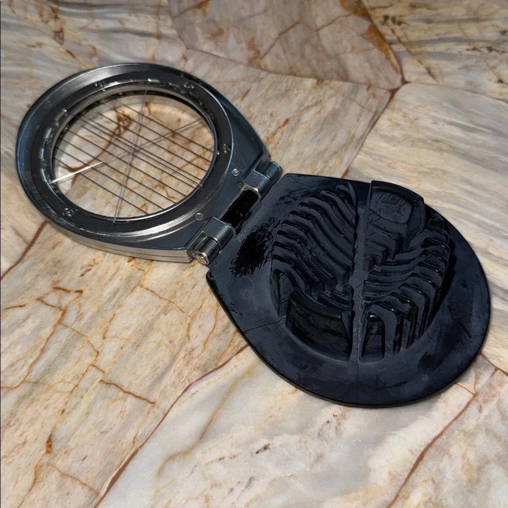 Silver and Black Egg Slicer Heavy Weight High Quality